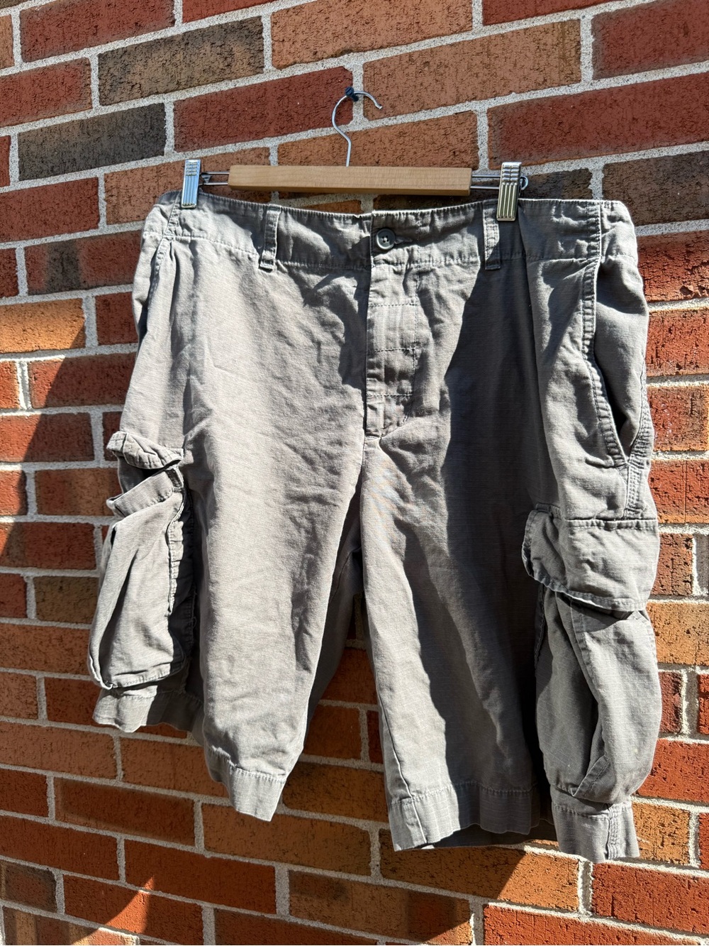 Gap Men’s Size 40 Gray 100% Cotton Ripstop Cargo Shorts